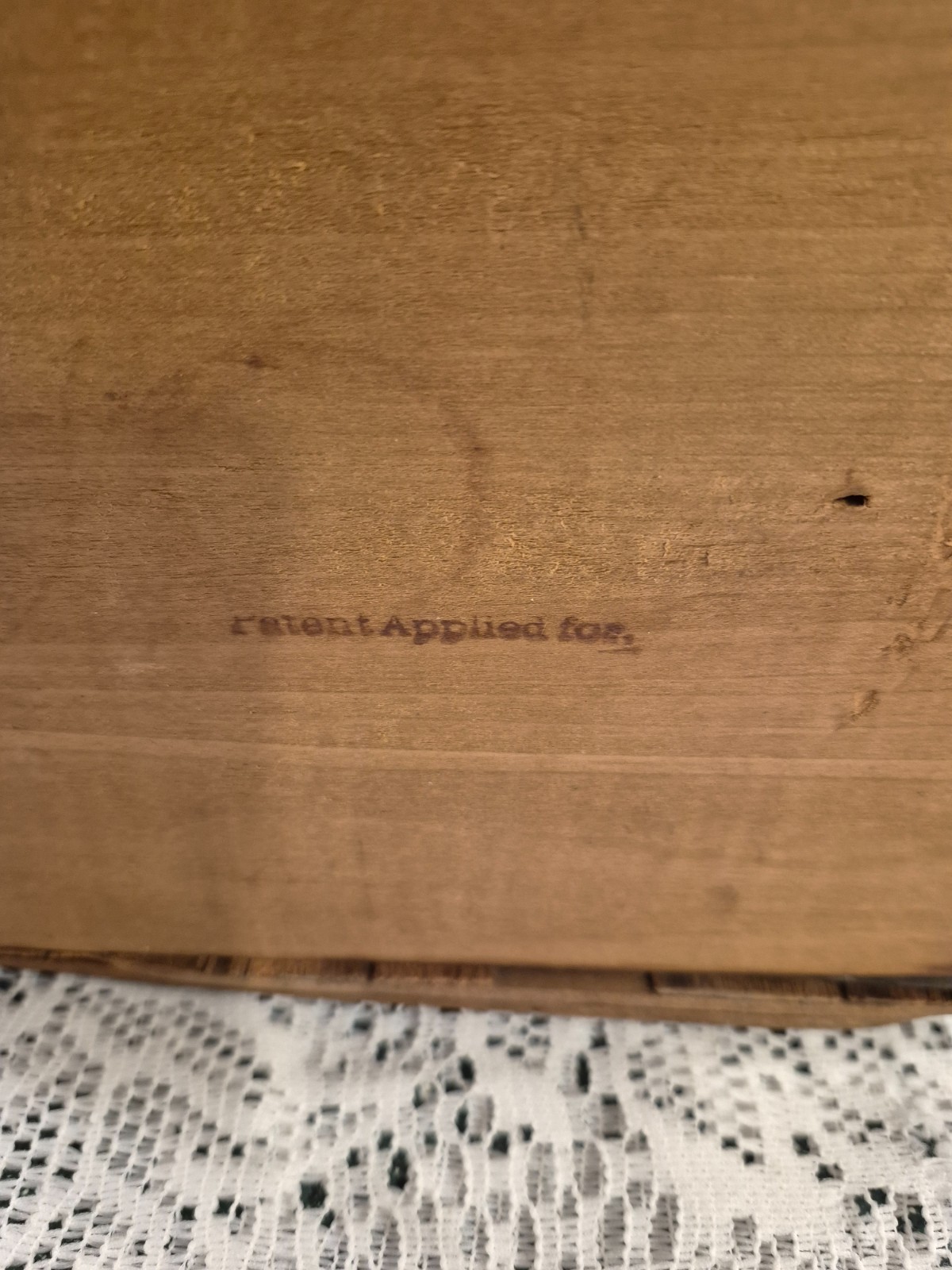 Vintage Primitive METAL LINED SPLIT OAK REFRIGERATOR PICNIC BASKET COOLER HANDLE
