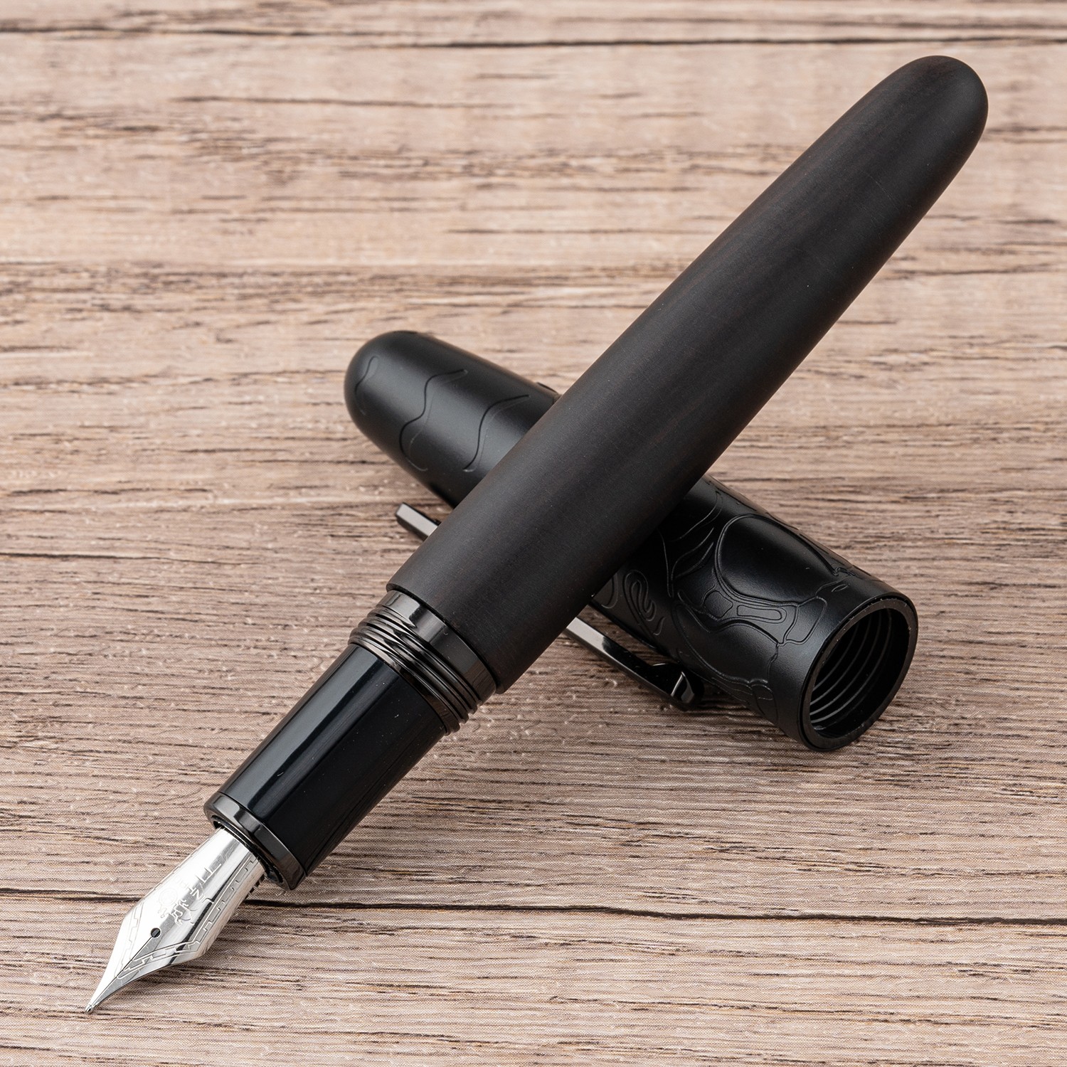 Jinhao 9056A Fountain Pen EF/F/M Nib, Bull Embossed Handmade Wooden Gift Pen