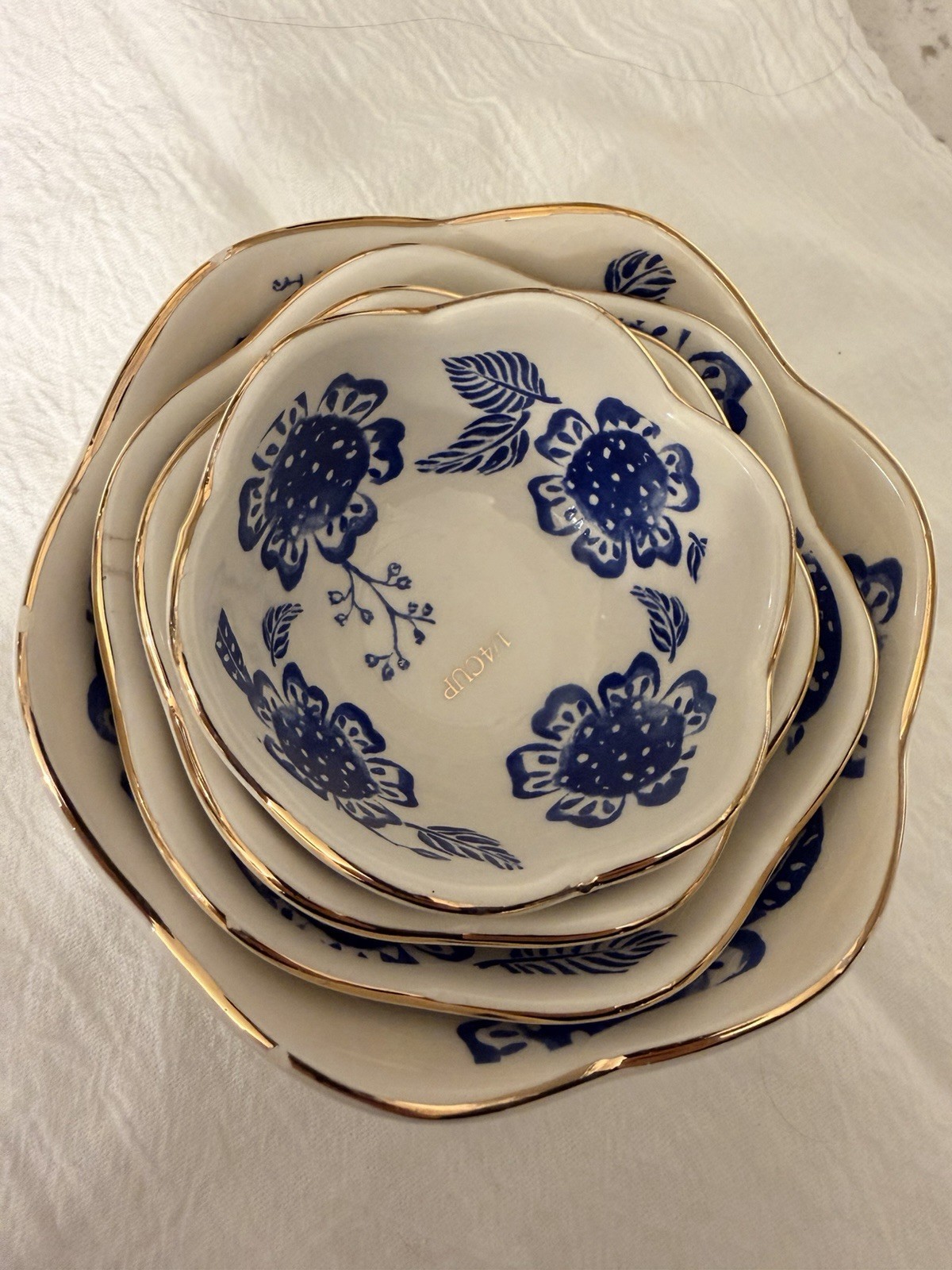 Blue White Floral Nesting Measuring cups Set Gold Trim Farmhouse Cottage Decor