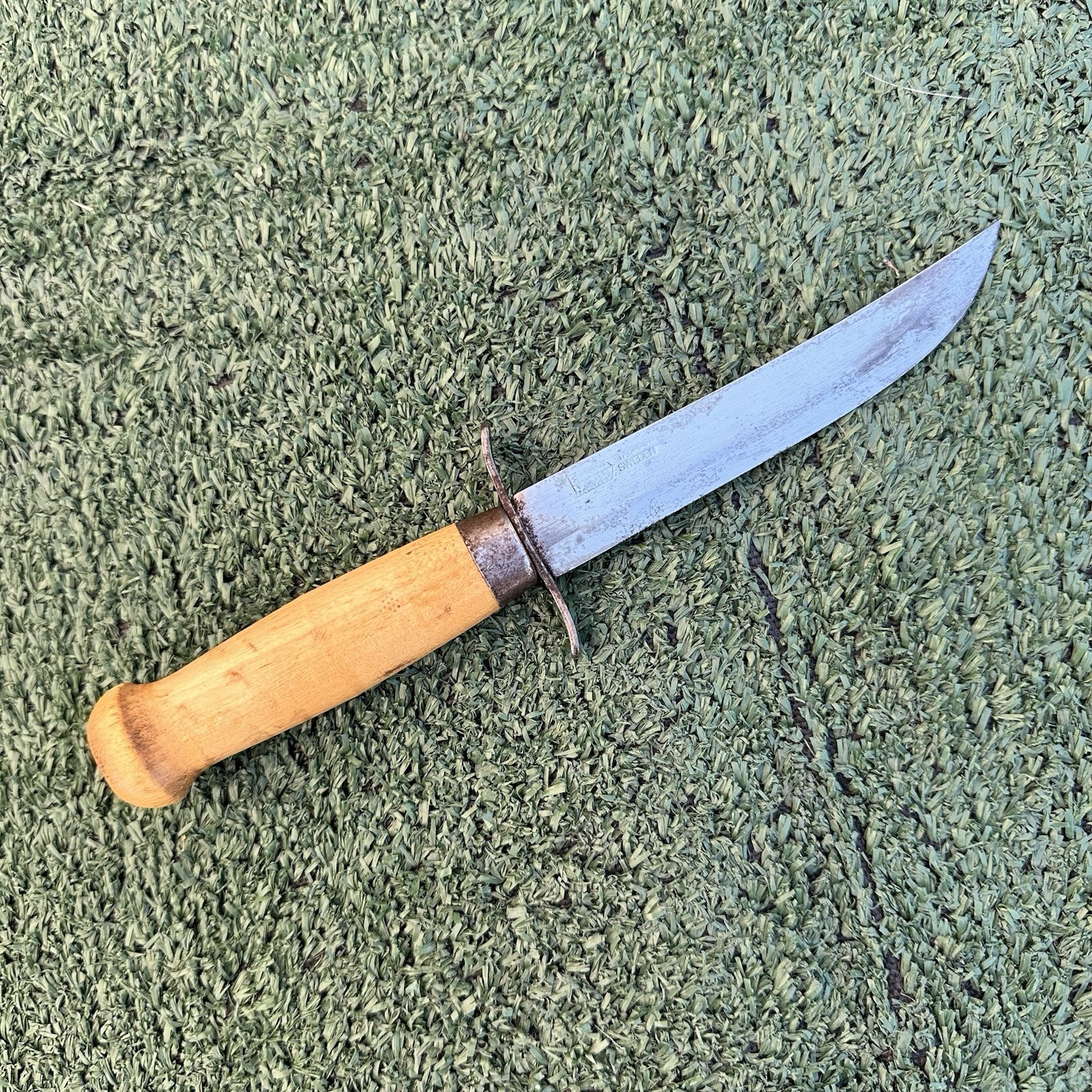 Vintage Edge Mark Fixed Blade Knife Wood Handle 9.25″ X 2.5”