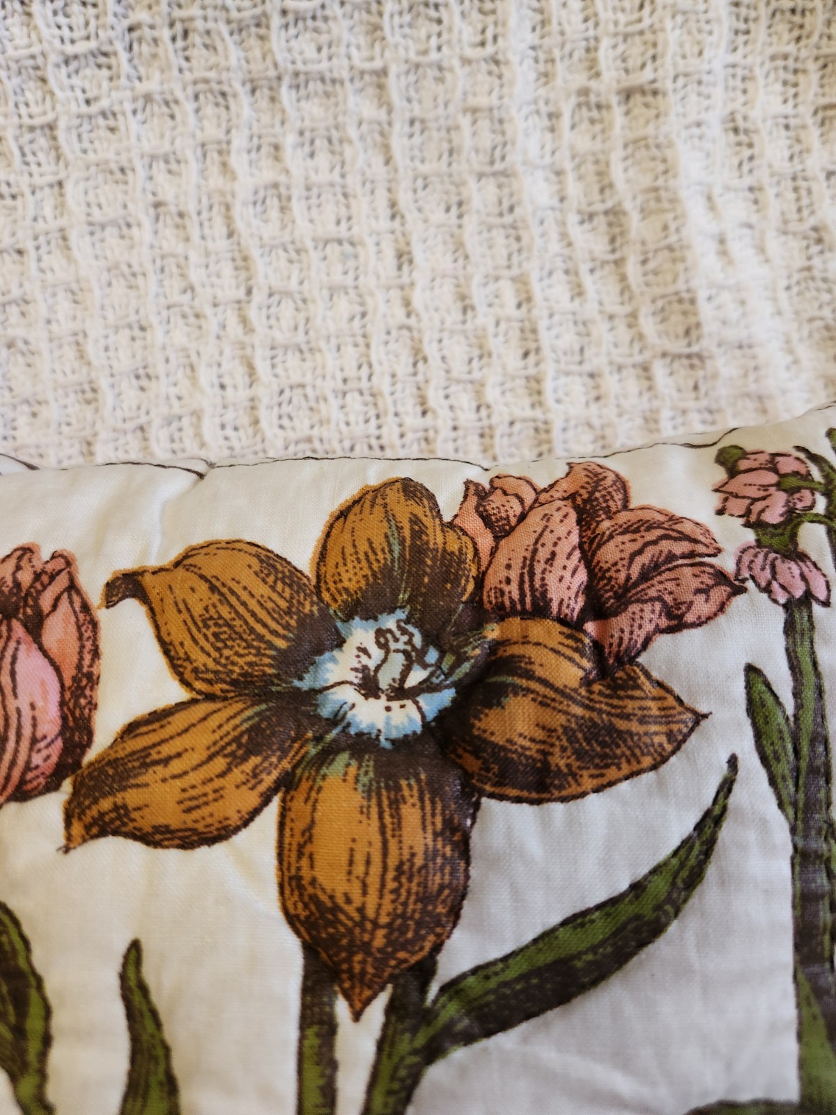 Vintage-style botanical print ecorative pillow with floral illustrations 11 x 9.