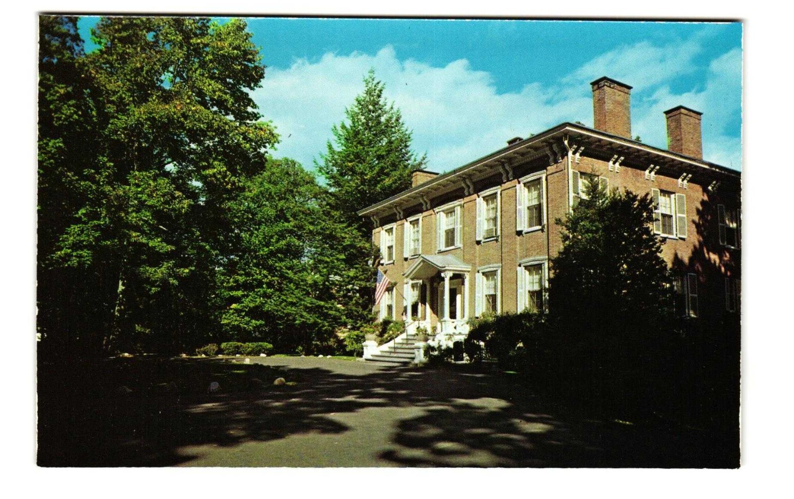 Cooper Inn, Cooperstown NY vintage postcard unposted
