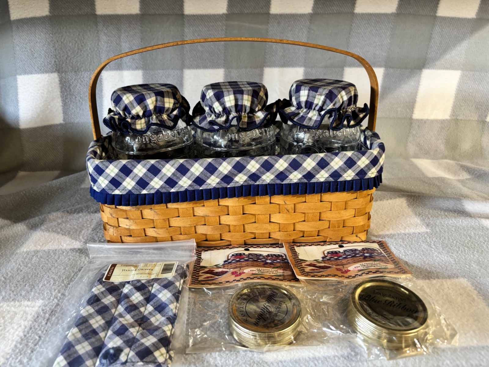 Longaberger Blue Ribbon Canning Basket 3 Jars protector liner can.lids hand grip