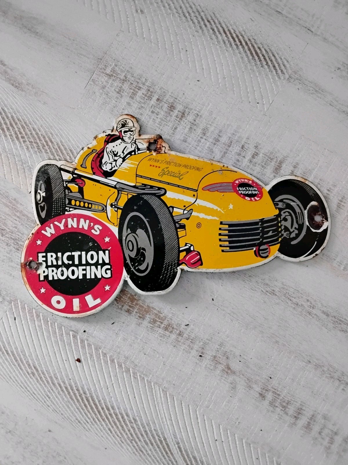 ORIGINAL VINTAGE WYNNS FORMULA 1 RACING OIL PORCELAIN SIGN SIZE 10″X6″ RACE CAR
