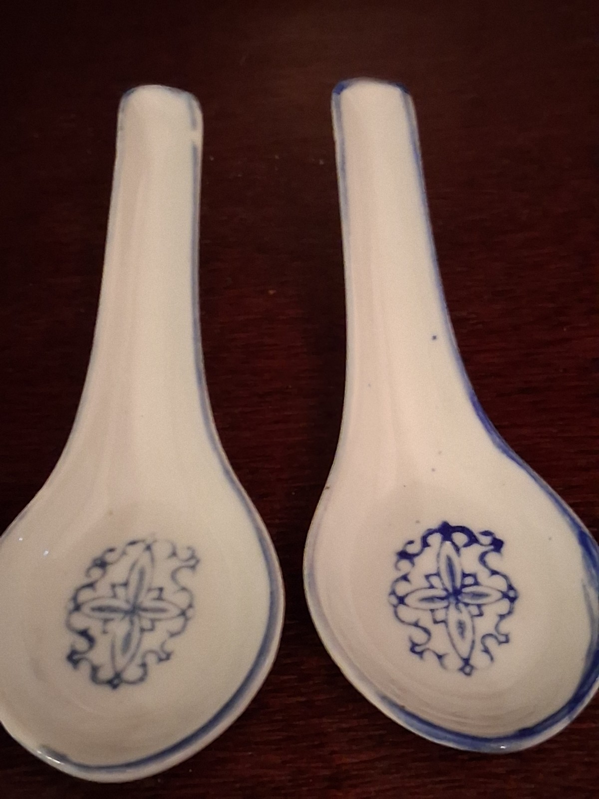 Chinese Soup Spoon White Porcelain With Blue Rim And Design Set Of 4