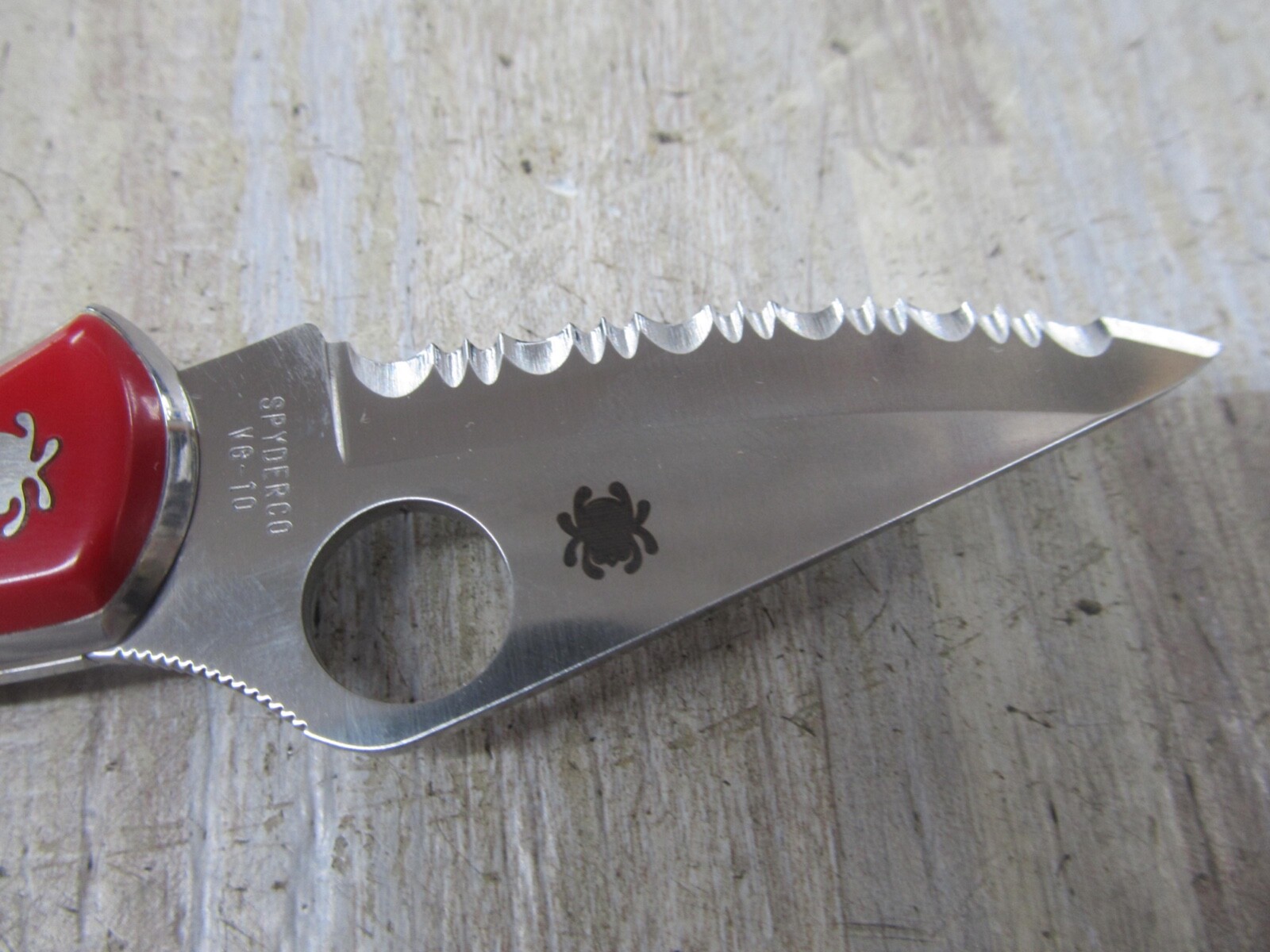 Spyderco DELICA CF C11S Folding Knife VG10 JAPAN RARE FREE FAST SHIPPING