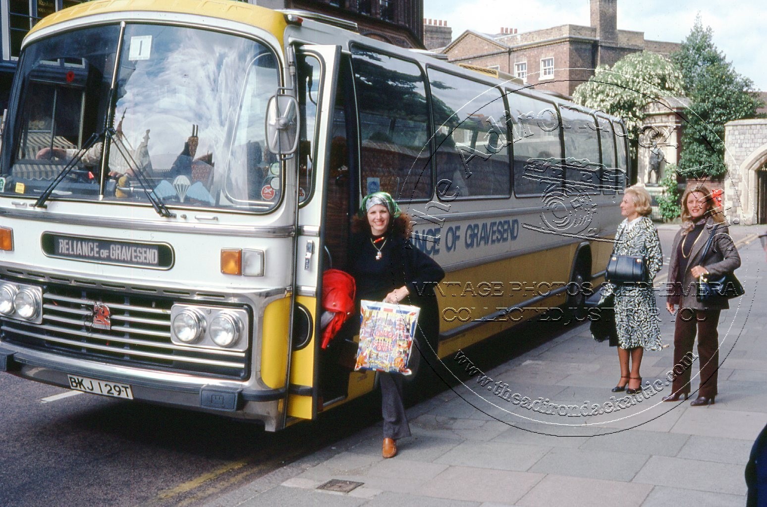 AEC Reliance of Gravesend Kent London England Bus 35MM Slide 1979