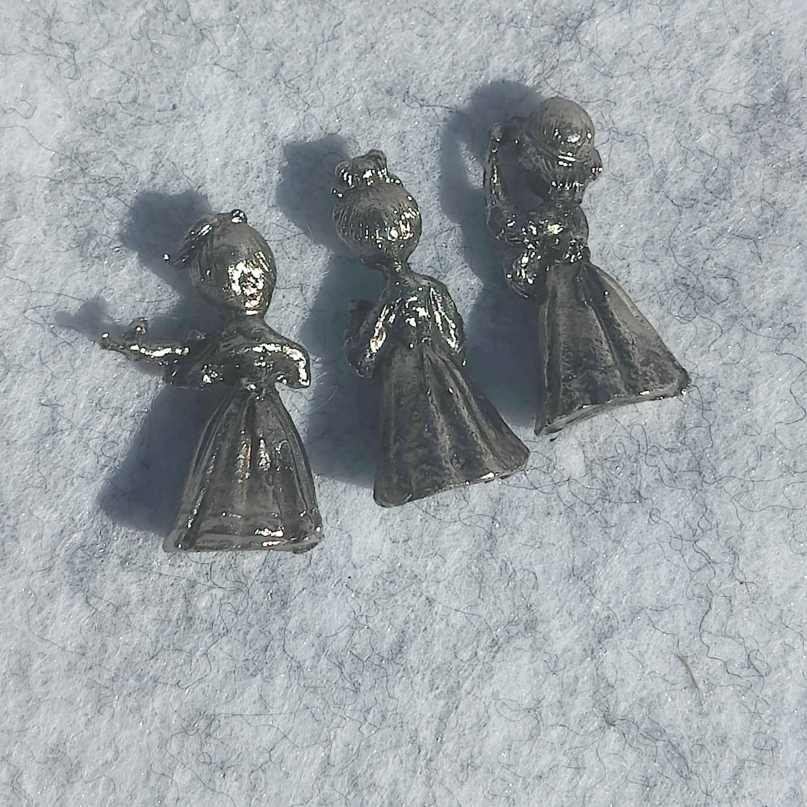 Lot of 11 Mini Miniature Pewter People Figures Figurines & Thimbles Golf Violin