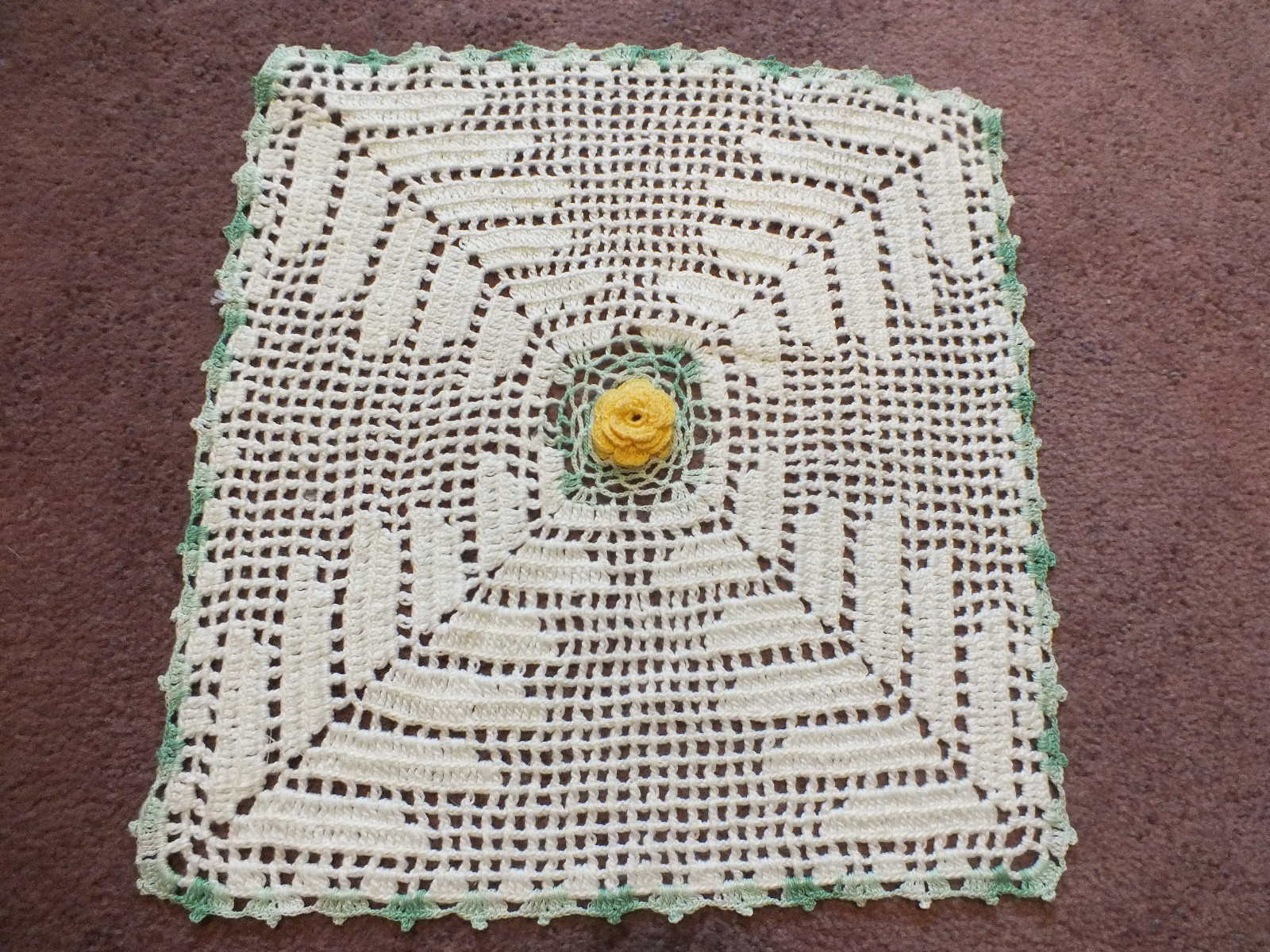 Collectible Handmade Crocheted Doily Multi White Green Gold Rose NICE