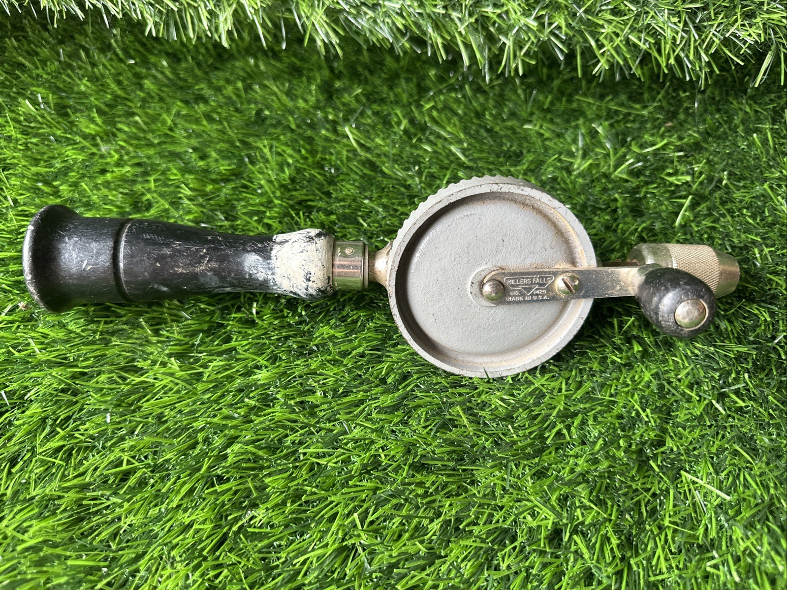 RARE SMALL VINTAGE 8″ MILLERS FALLS HAND CRANK DRILL EGG BEATER STYLE
