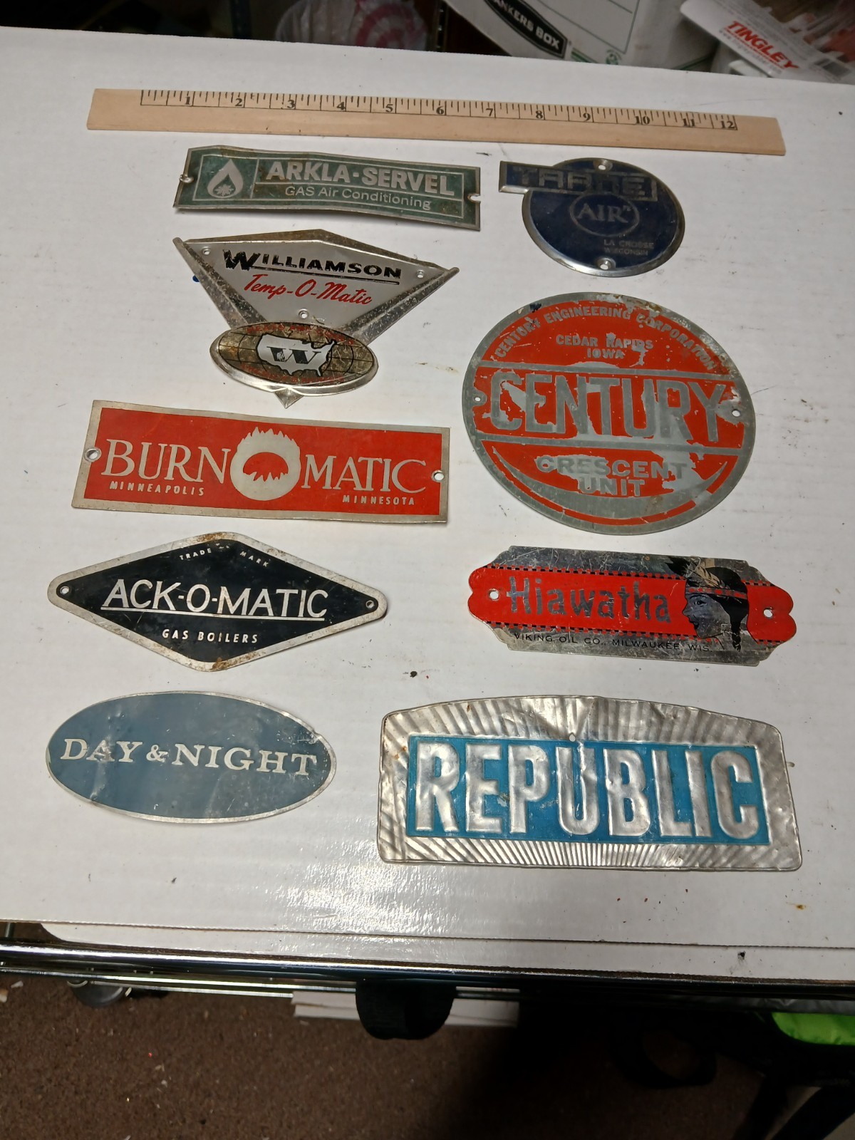 Lot of NINE Vintage Appliance Badges – Tags – Name Plates – Emblems SEE PICTURES