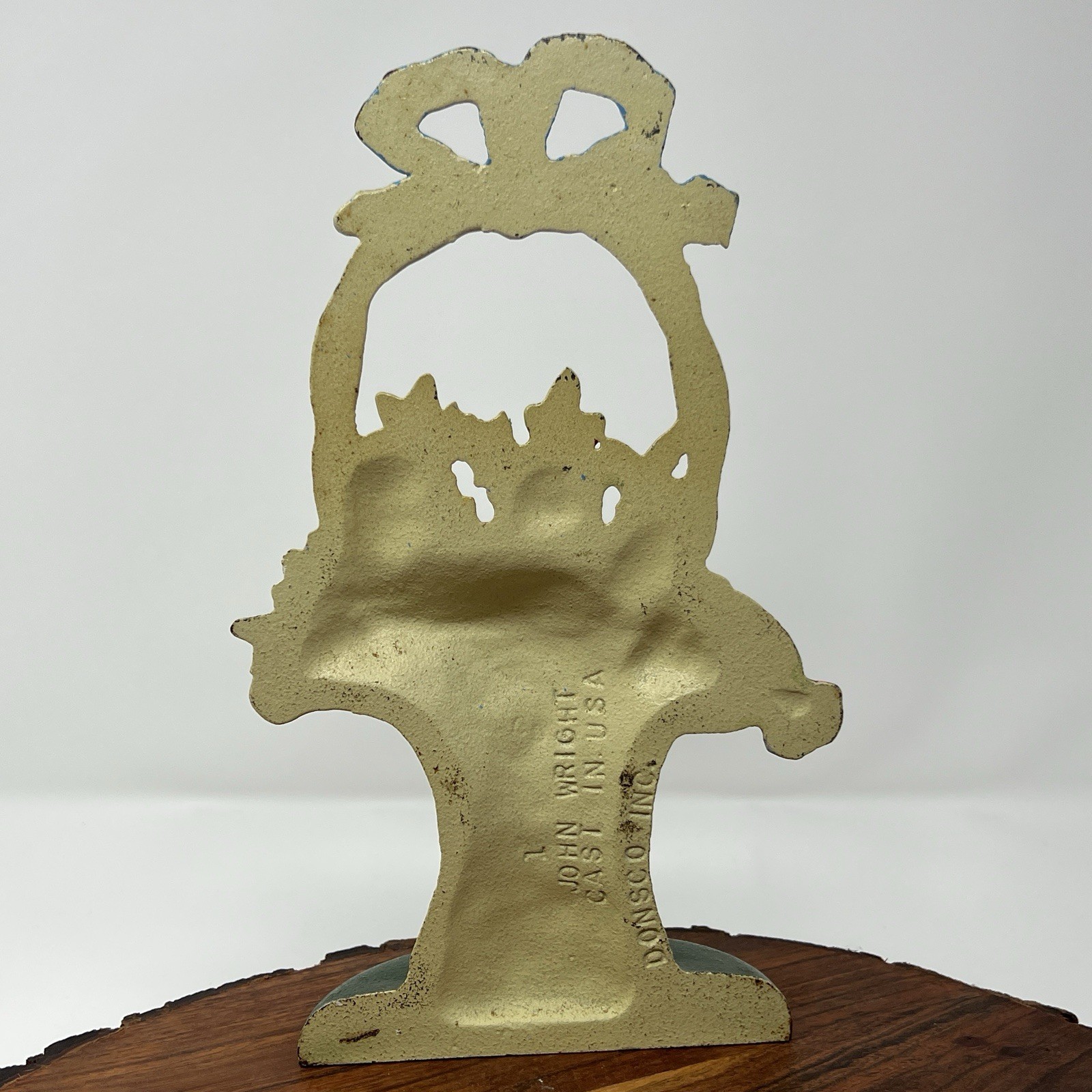 Vintage John Wright USA Donsco Floral Basket Bouquet Bow Cast Iron Door Stop