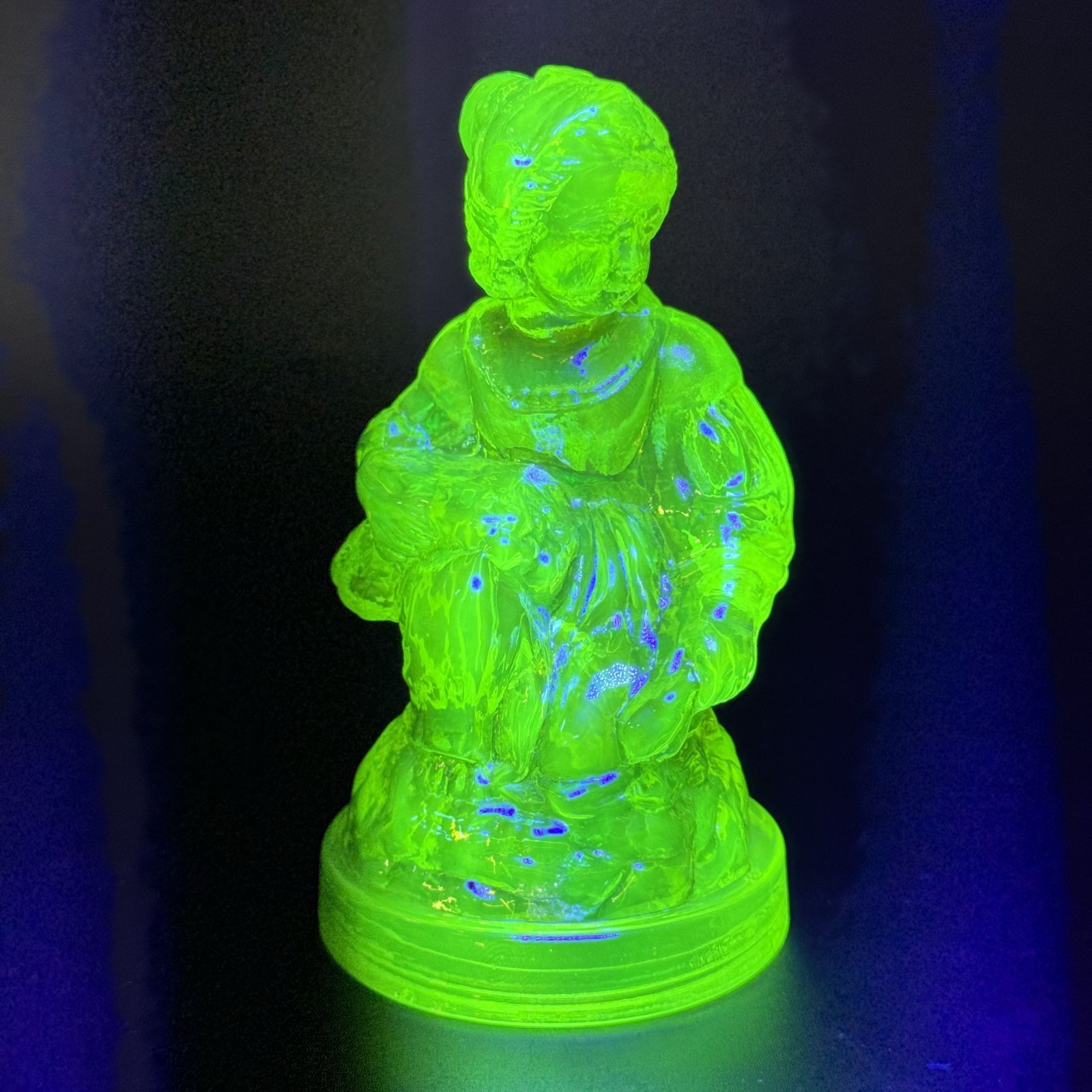 Vintage Vaseline Uranium Glass Carnival Little Woman Figure By Summit Art Glass