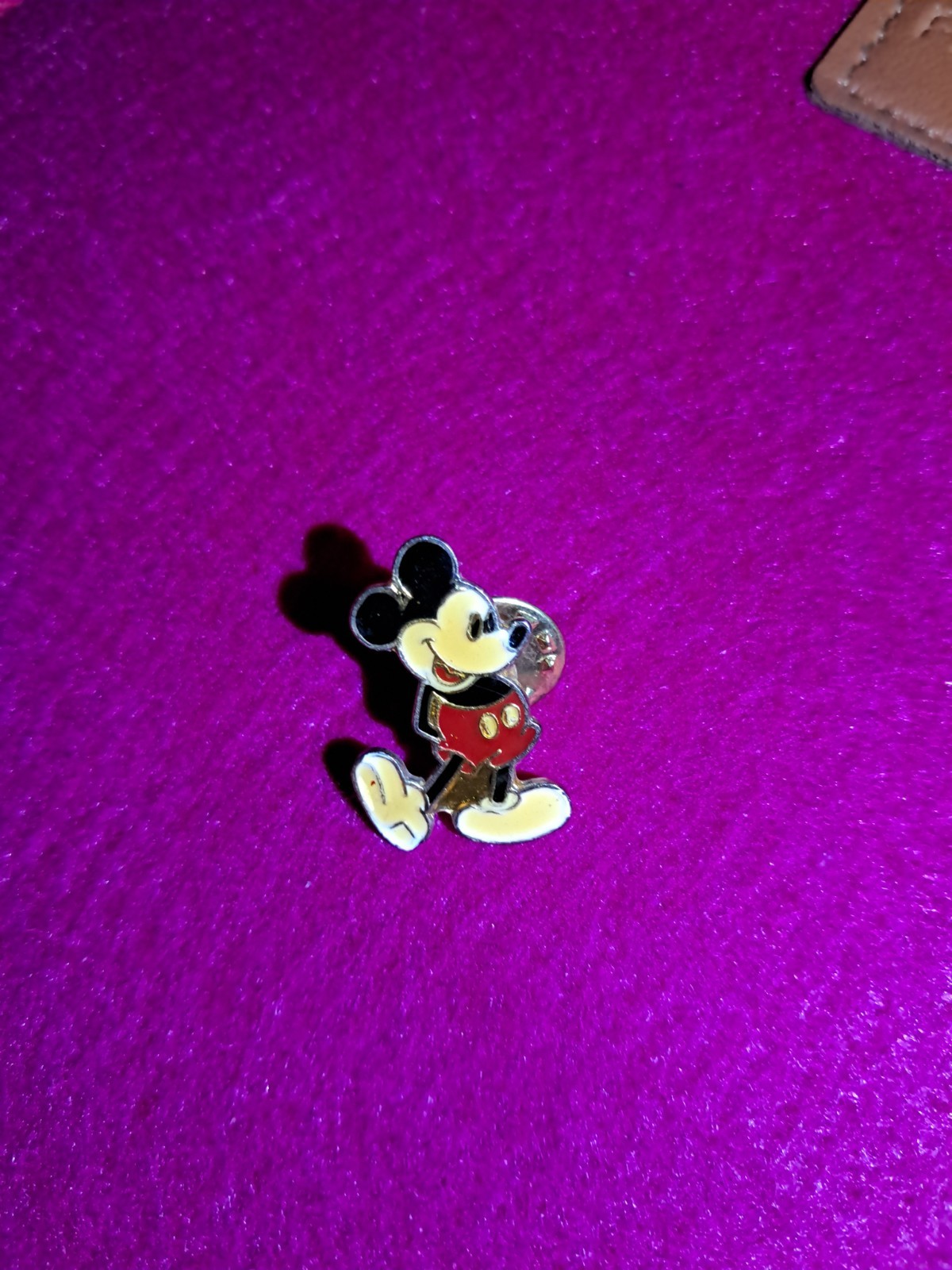 RARE*Vintage 1980s Mickey Mouse Reno Air Show Enamel Lapel Pin Disney Aviation