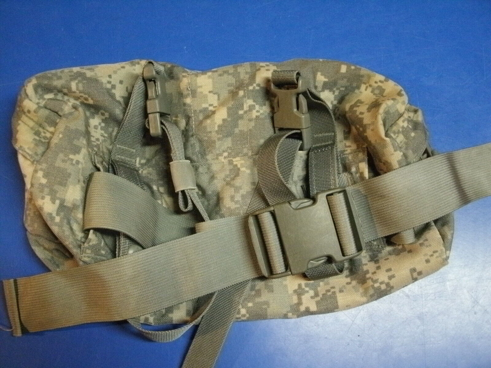 USGI Military Issue ACU UCP Molle II Waist Pack Butt Pack VGC