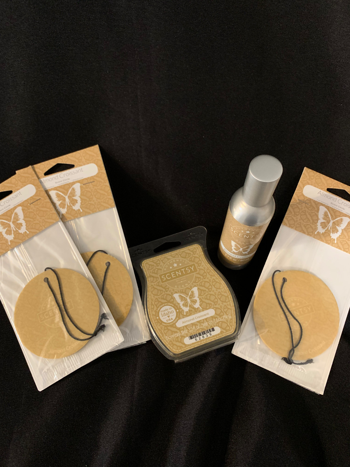 Scentsy RETIRED Almond Croissant Lot ~ Scentsy Bar, Room Spray & Scent Circles