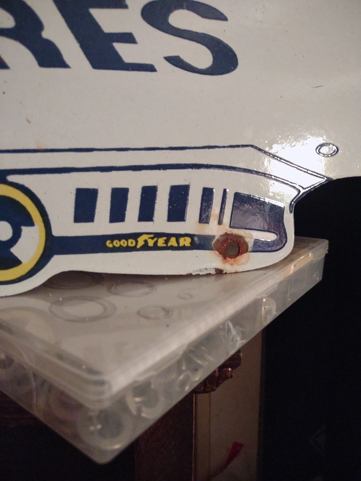 VINTAGE LARGE GOODYEAR BLIMP 30″ PORCELAIN METAL SIGN AUTO AVIATION ADVERTISING
