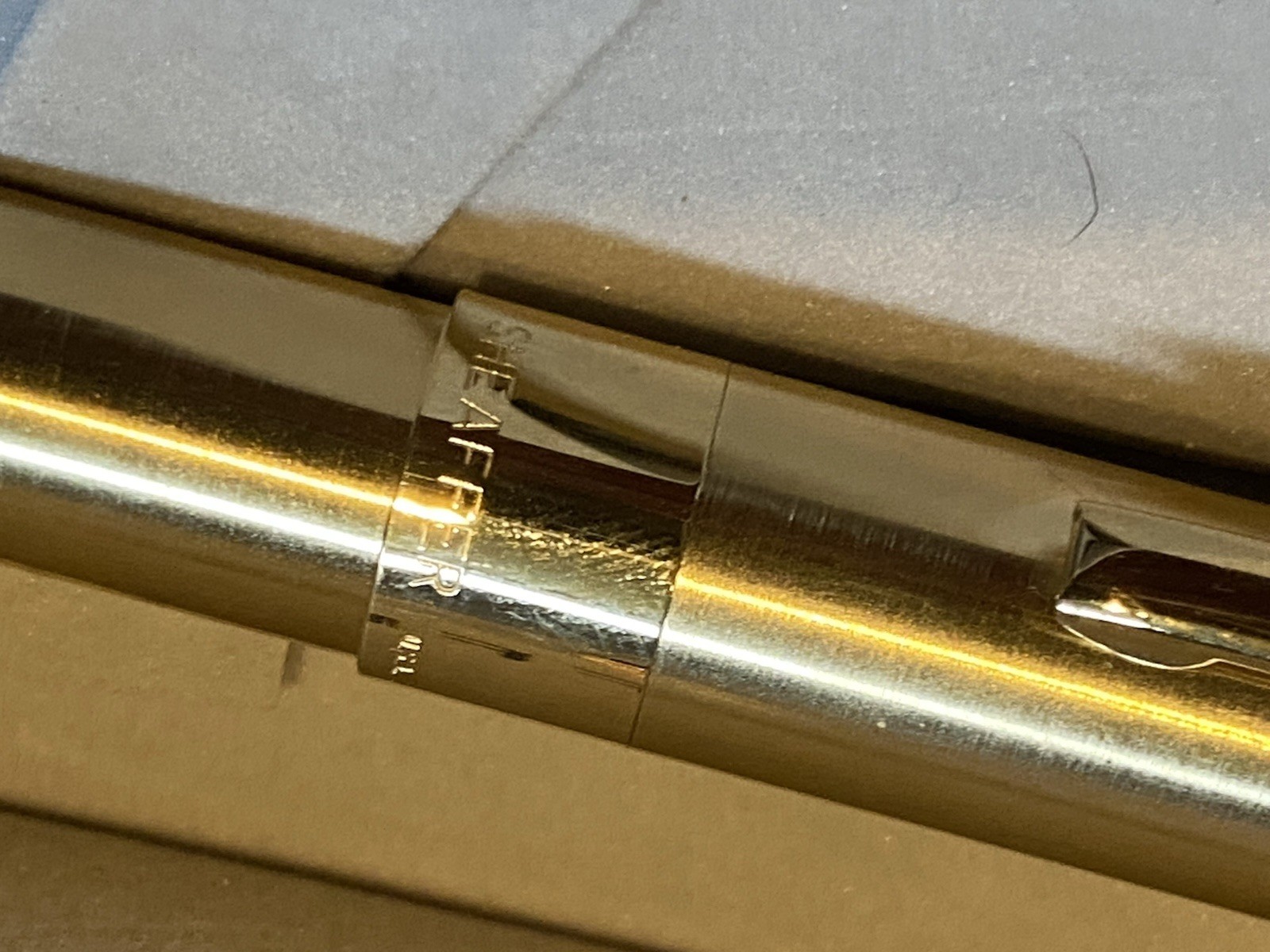 Sheaffer Legacy 2 #860 Brushed Gold Fountain Pen 18K Gold MEDIUM Nib New in Box!