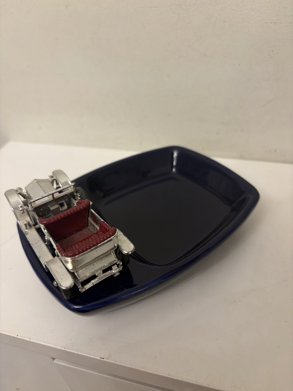 Vintage Lesney Made in England Ceramic Trinket Dish with Metal Vintage Car 15cm