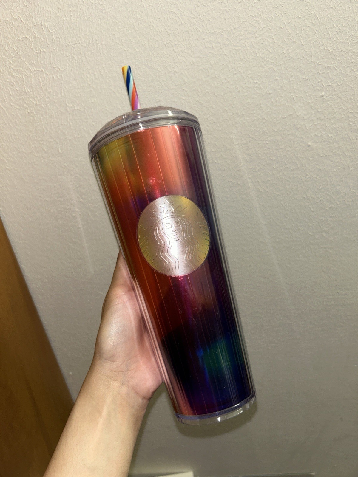 Starbucks rainbow tumbler with iridescent gradient #rainbow #coffee