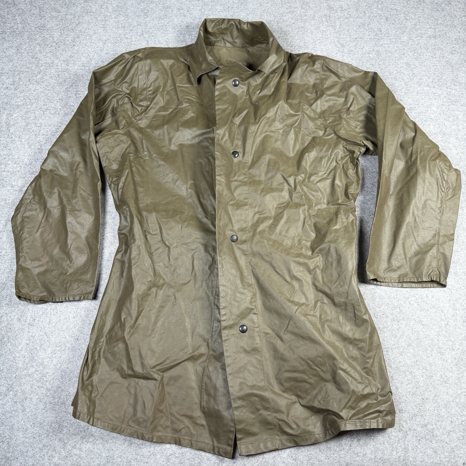 VTG 1950s US Military OD Green Rubberized Rain Coat Jacket Medium Korean War Era