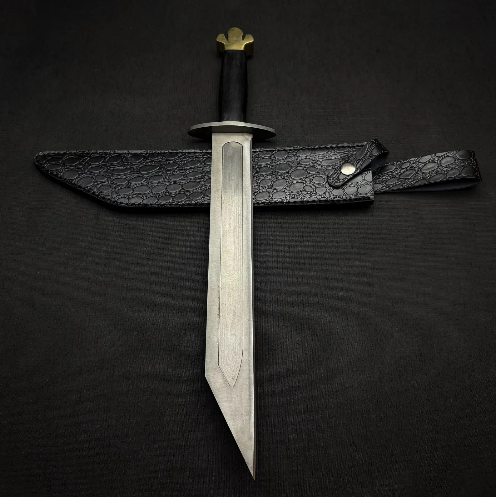 Handmade Uhtred’s Wasp Sting Knife The Last Kingdom Replica Bowie Knife Gift