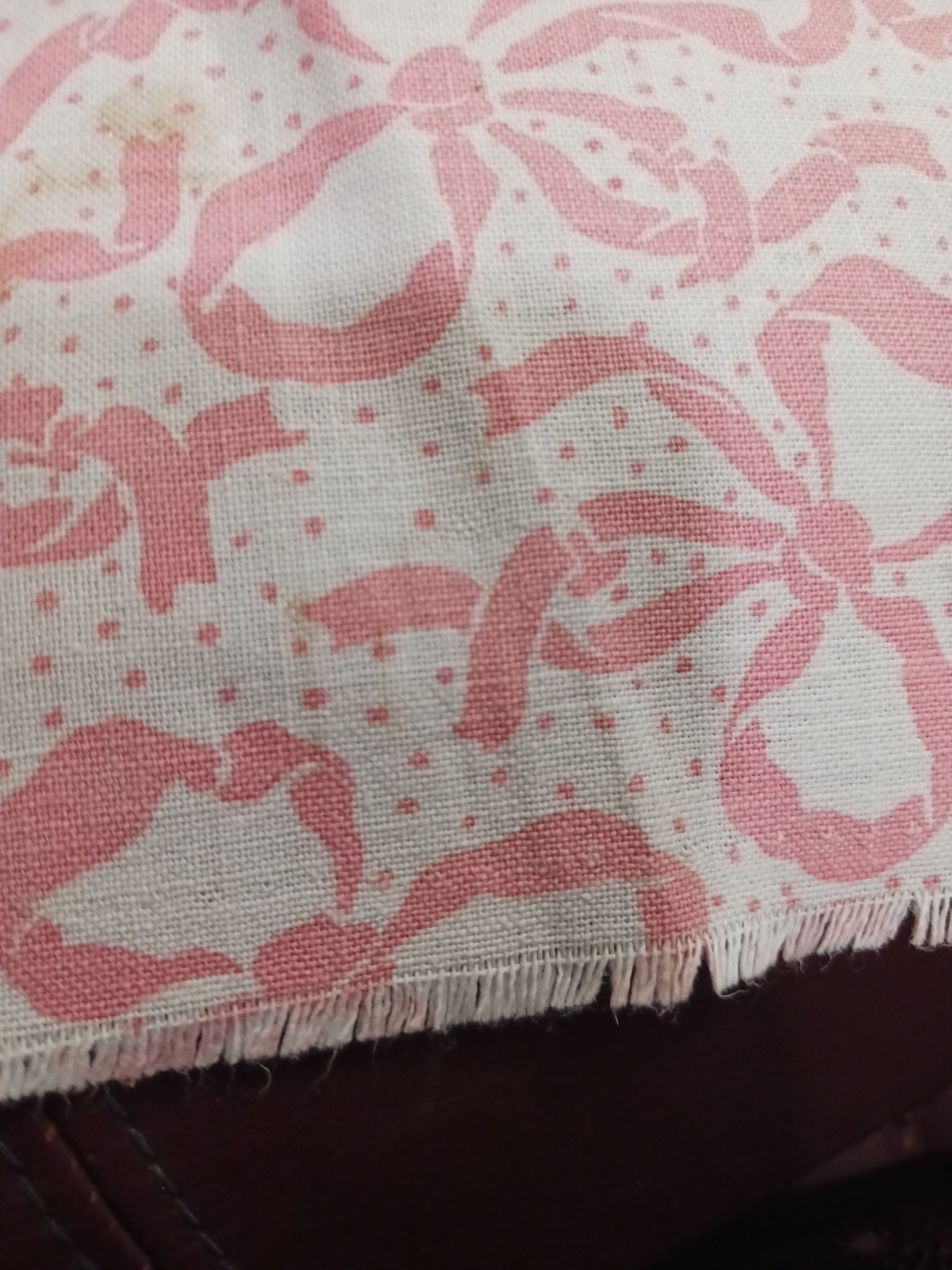 Vintage Feedsack Fabric 44″ X 37″ White With Pink Ribbons And Dots – Very Nice
