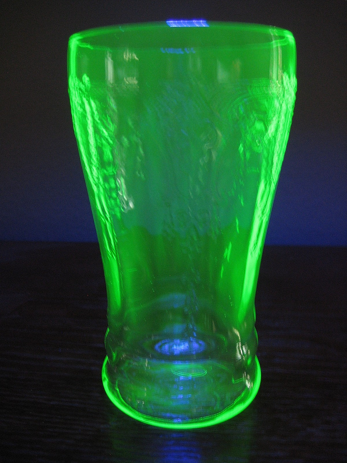 VTG Green Uranium Glass Cameo Ballerina Tumbler/Drinking Glass, 11 oz, 5″