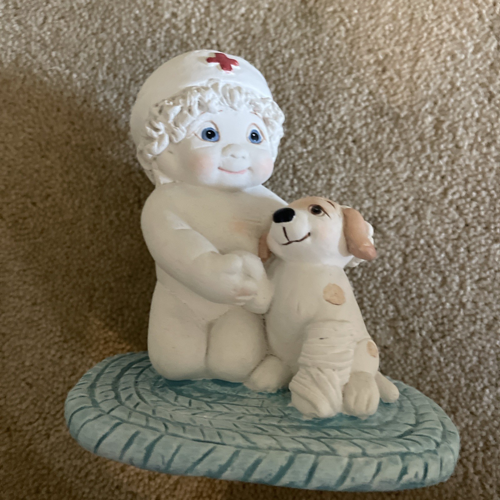Dreamsicles Cherub Figurine “A Nurses Care” With Dog – 2000 – Signed – No Box