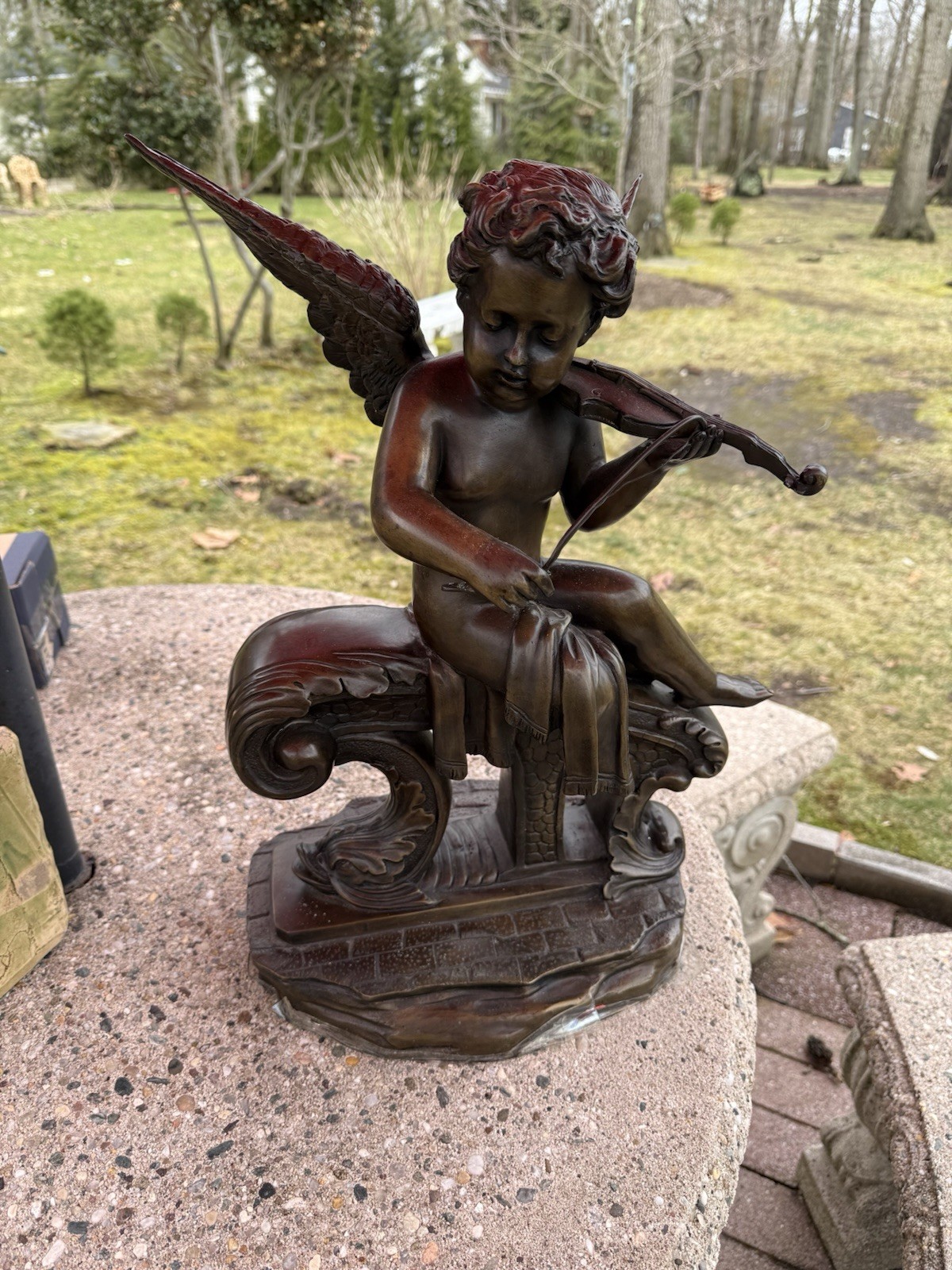 VINTAGE BRONZE CHERUB PLAYING THE VIOLIN.