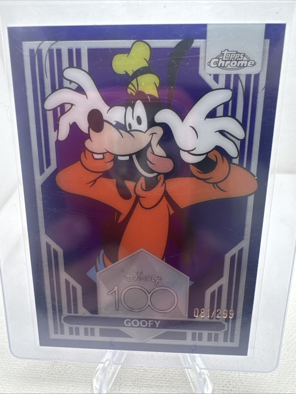2023 Topps Chrome Disney 100 – Goofy Purple Refractor /299 #48 Mickey