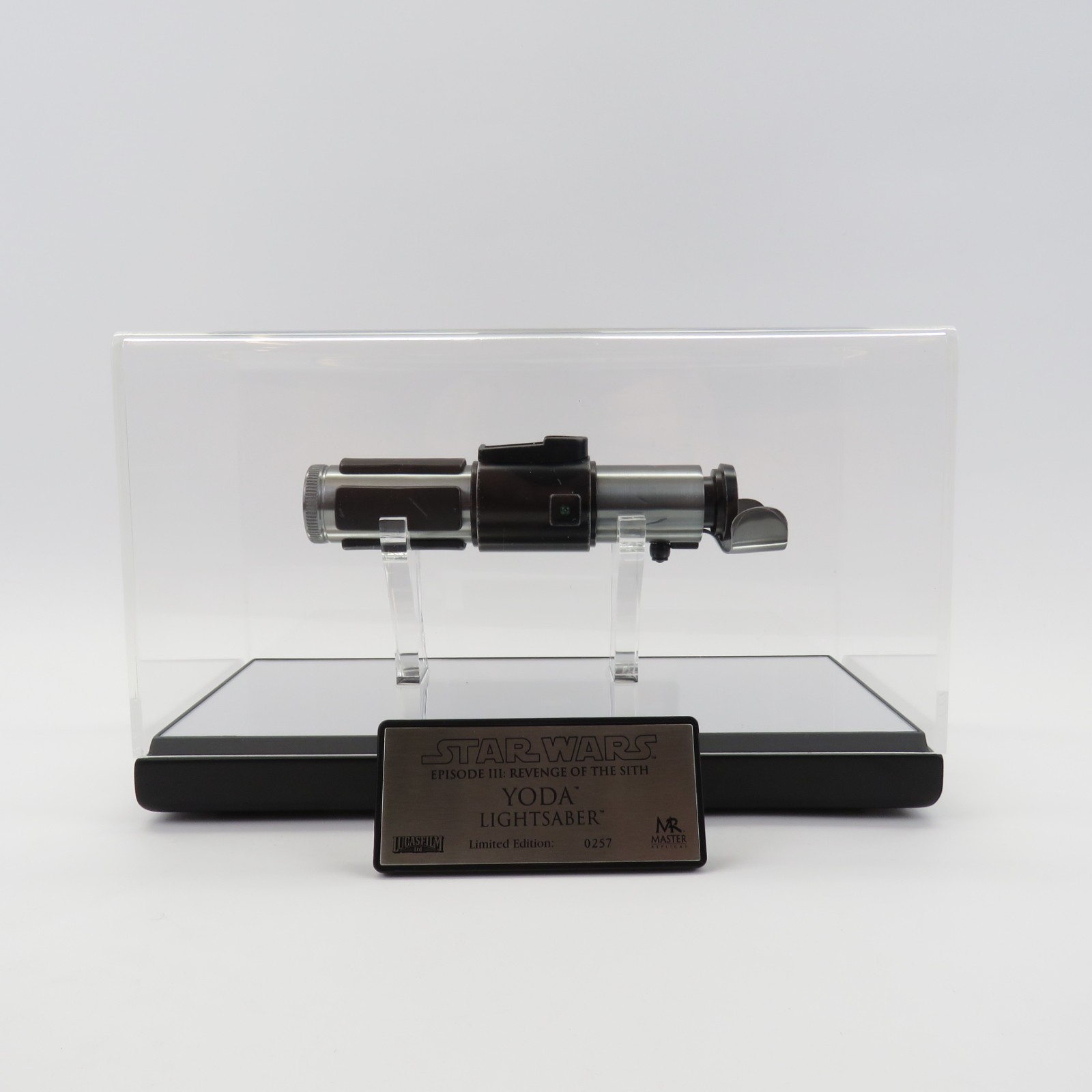 Master Replicas YODA Lightsaber Episode III Revenge of the Sith SW-133 Limited