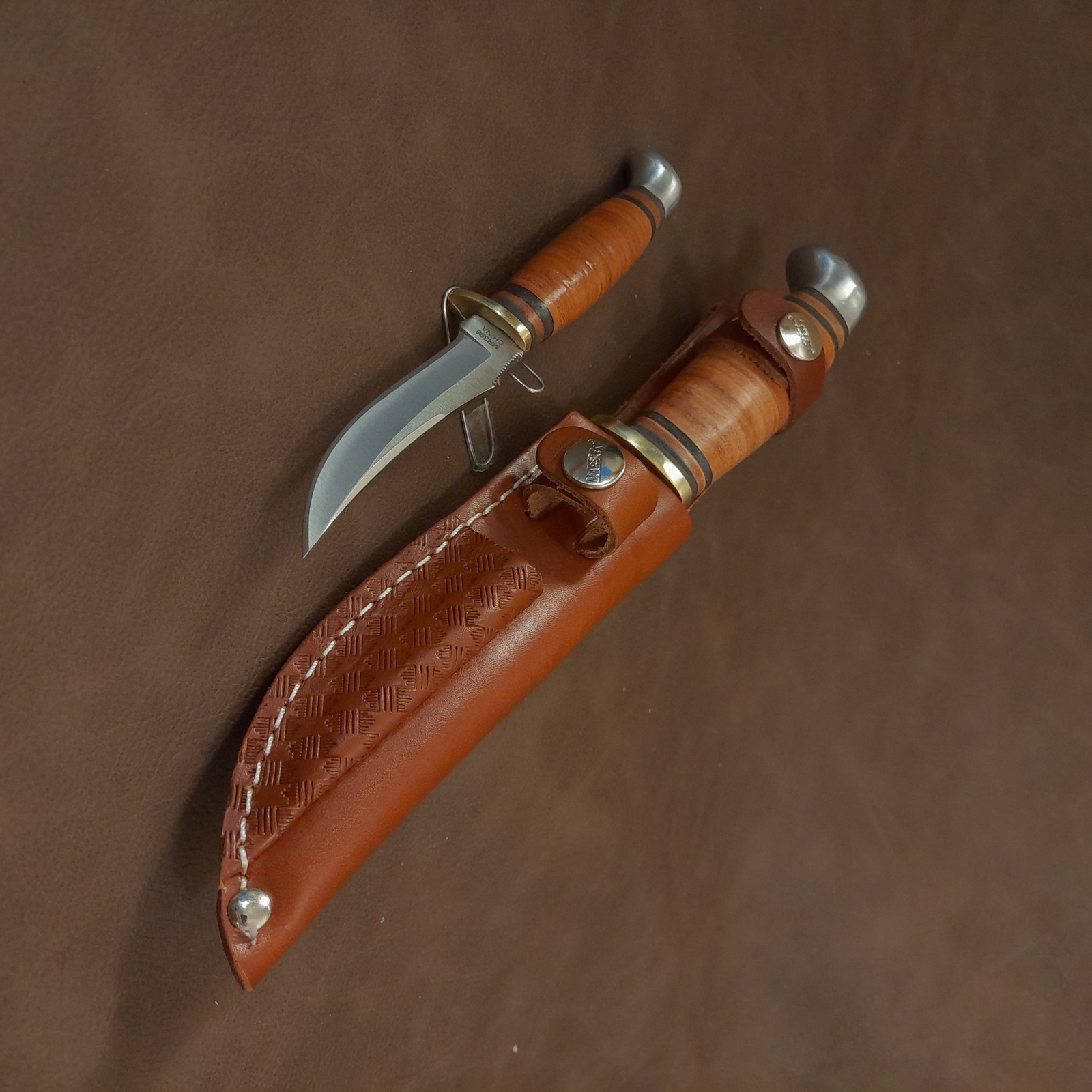 Marbles 2 Fixed Blade Stacked Leather Handle Hunting Set w/Dual Leather Sheath