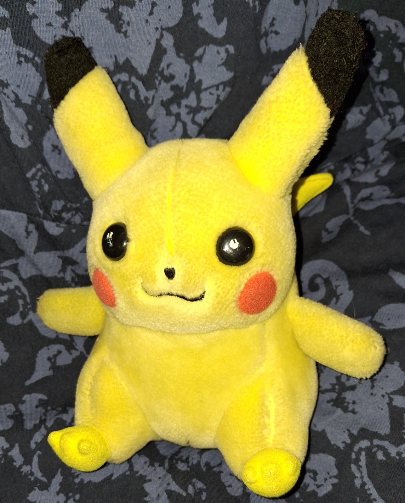 #25 Pikachu 8” Basic Plush 58065 1998 Hasbro Game Freak Nintendo Pokemon