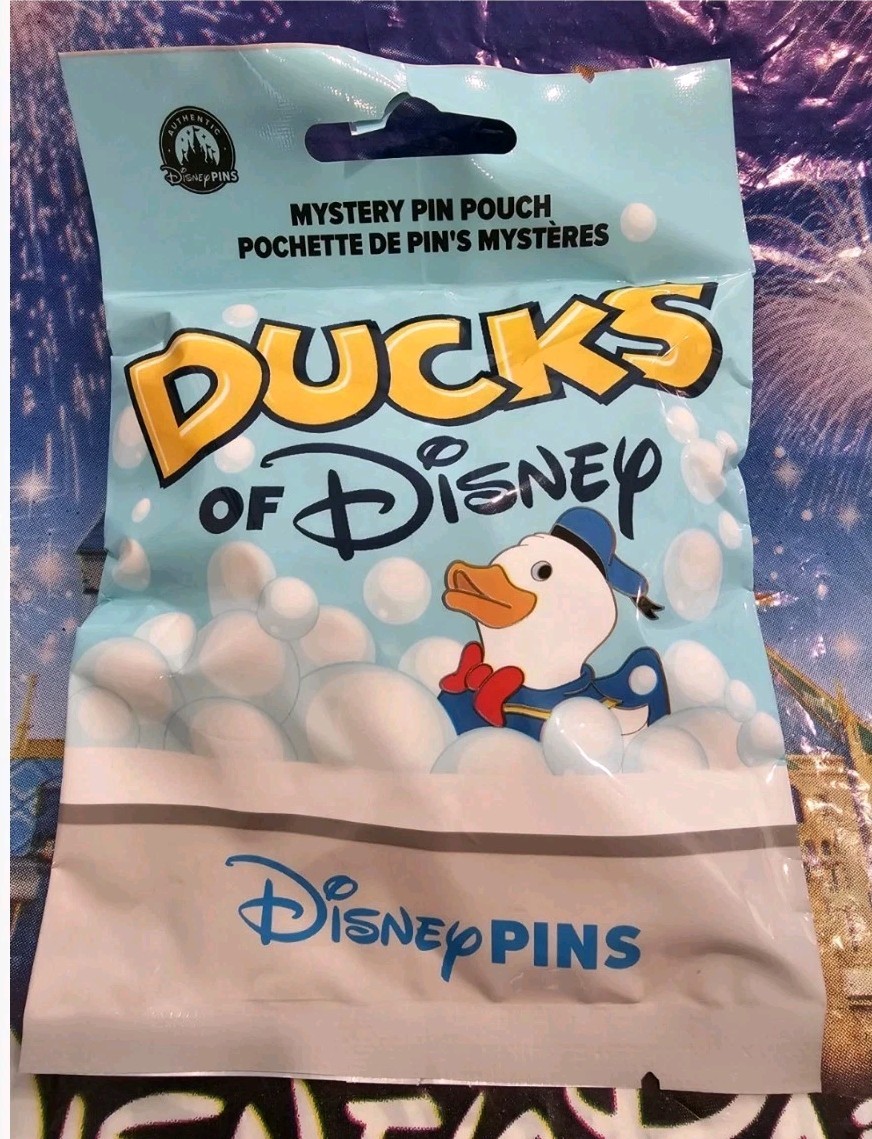 Disney Ducks Of Disney Mystery Pin Bag (5 pins per bag) Sealed