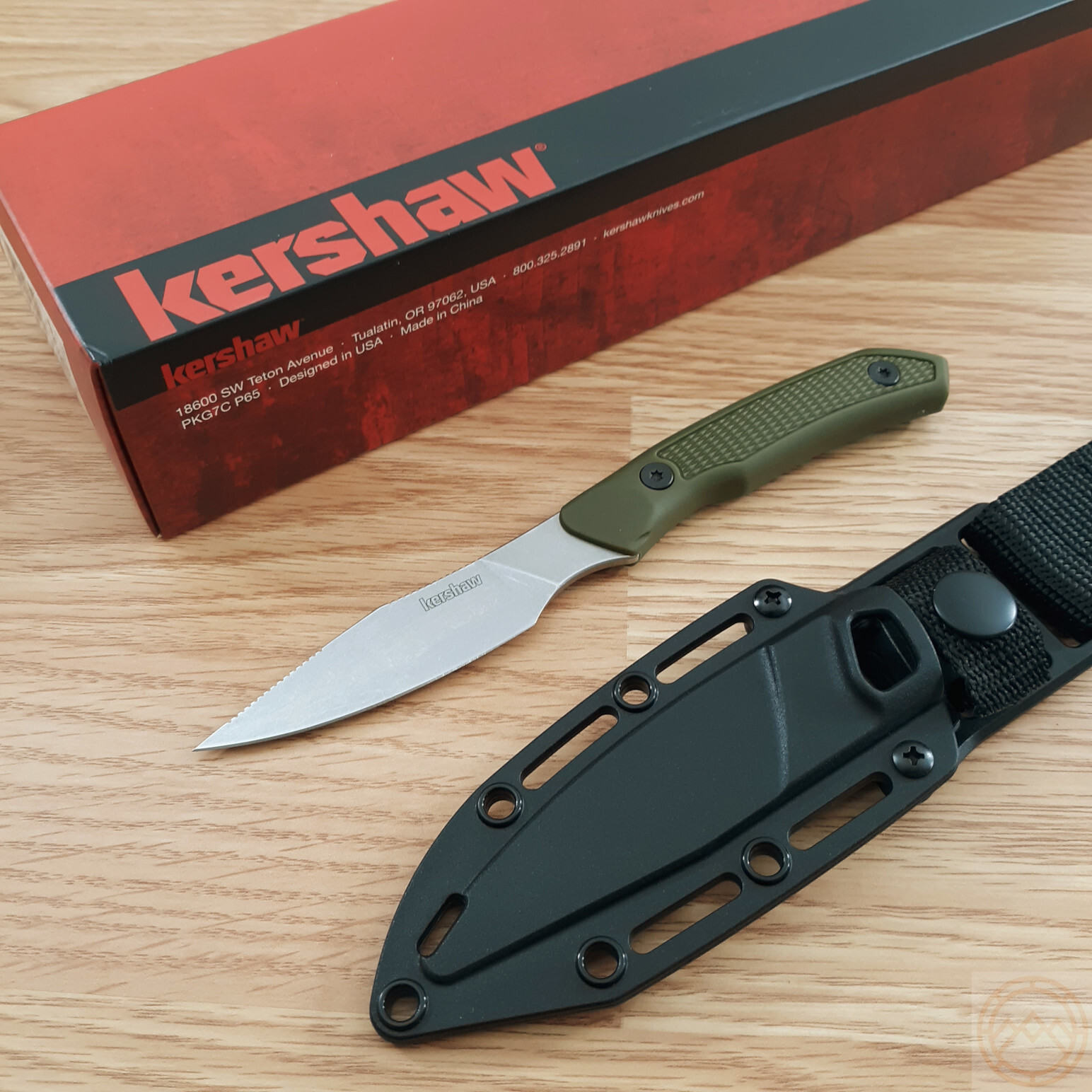 Kershaw Caper Fixed Knife 3.30″ D2 Tool Steel Blade Polypropylene/Rubber Overlay