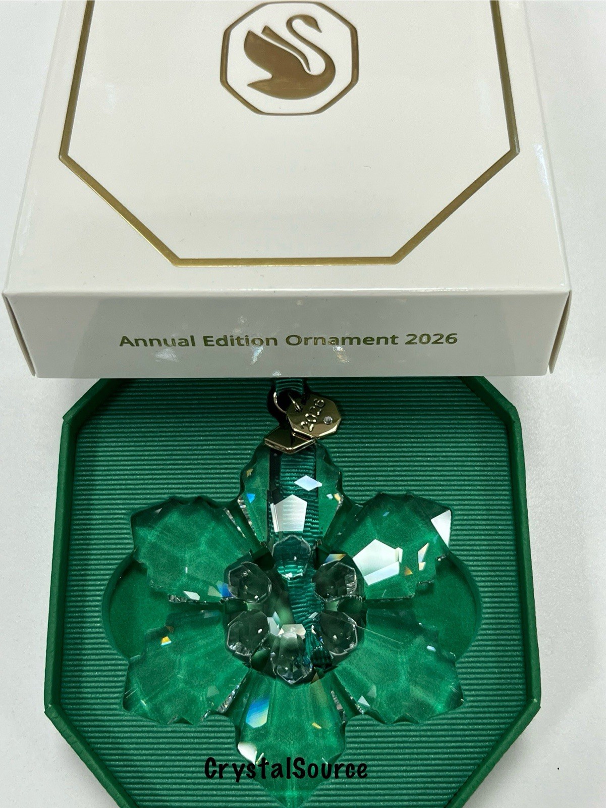 Swarovski Crystal 2026 ANNUAL EDITION LARGE CHRISTMAS ORNAMENT AUTHENTIC 5718051