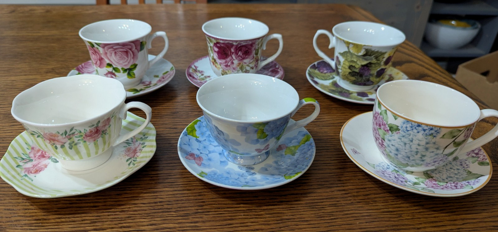 New TEA CUPS/SAUCERS – All are MATCHED – Premium Selection Lot of 5 BEAUTIFULL!!