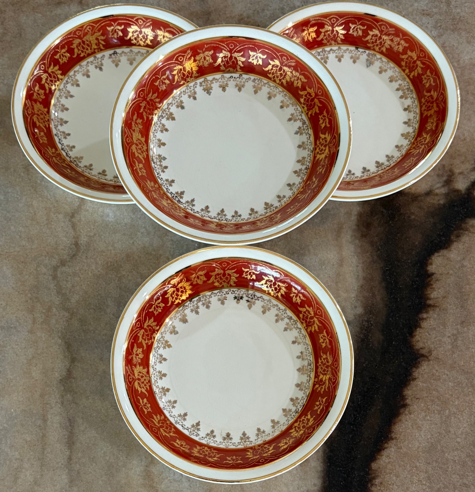 Vtg Universal Cambridge Camwood Ivory Gold 22 KT Filigree Rust Fruit Bowls 5.25