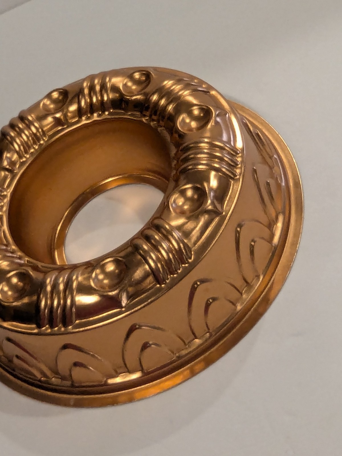 Vintage Jello Mold Copper Gold Tone Aluminum Bundt Cake Pan Kitchen Decor Wall