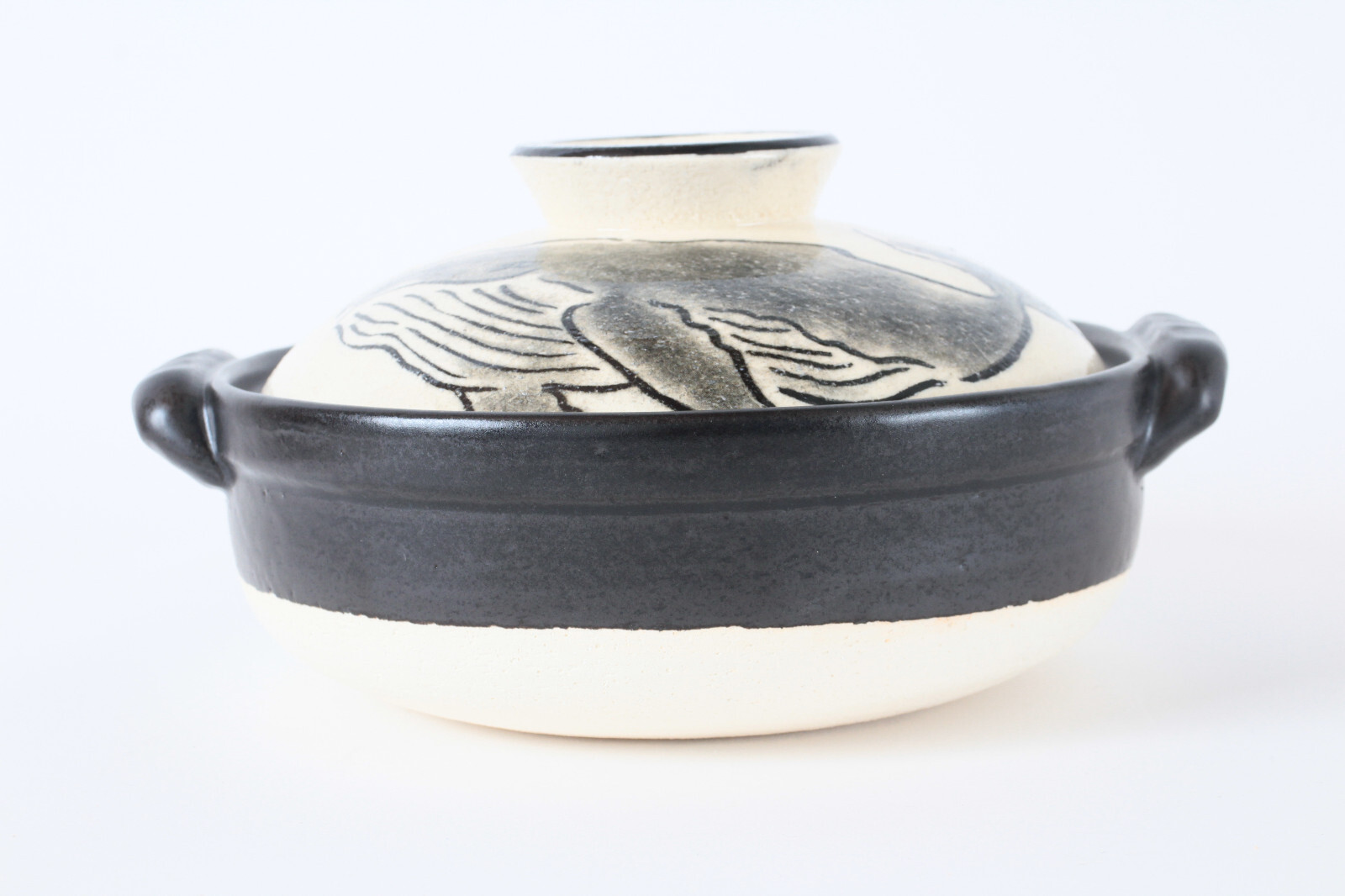 Banko ware Japanese Pottery Clay Pot Donabe (7.1inch) Black Whale