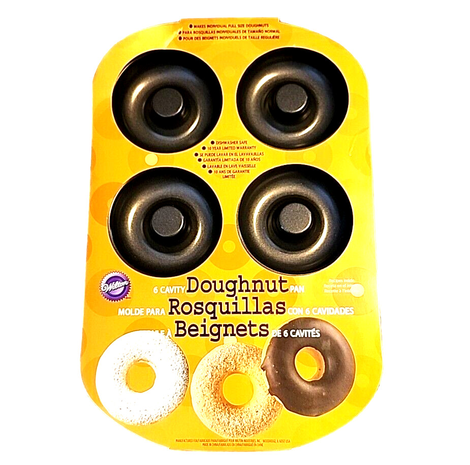 6 Hole Doughnut Donut Bagel Baking Pan Wilton NEW 8 x 13