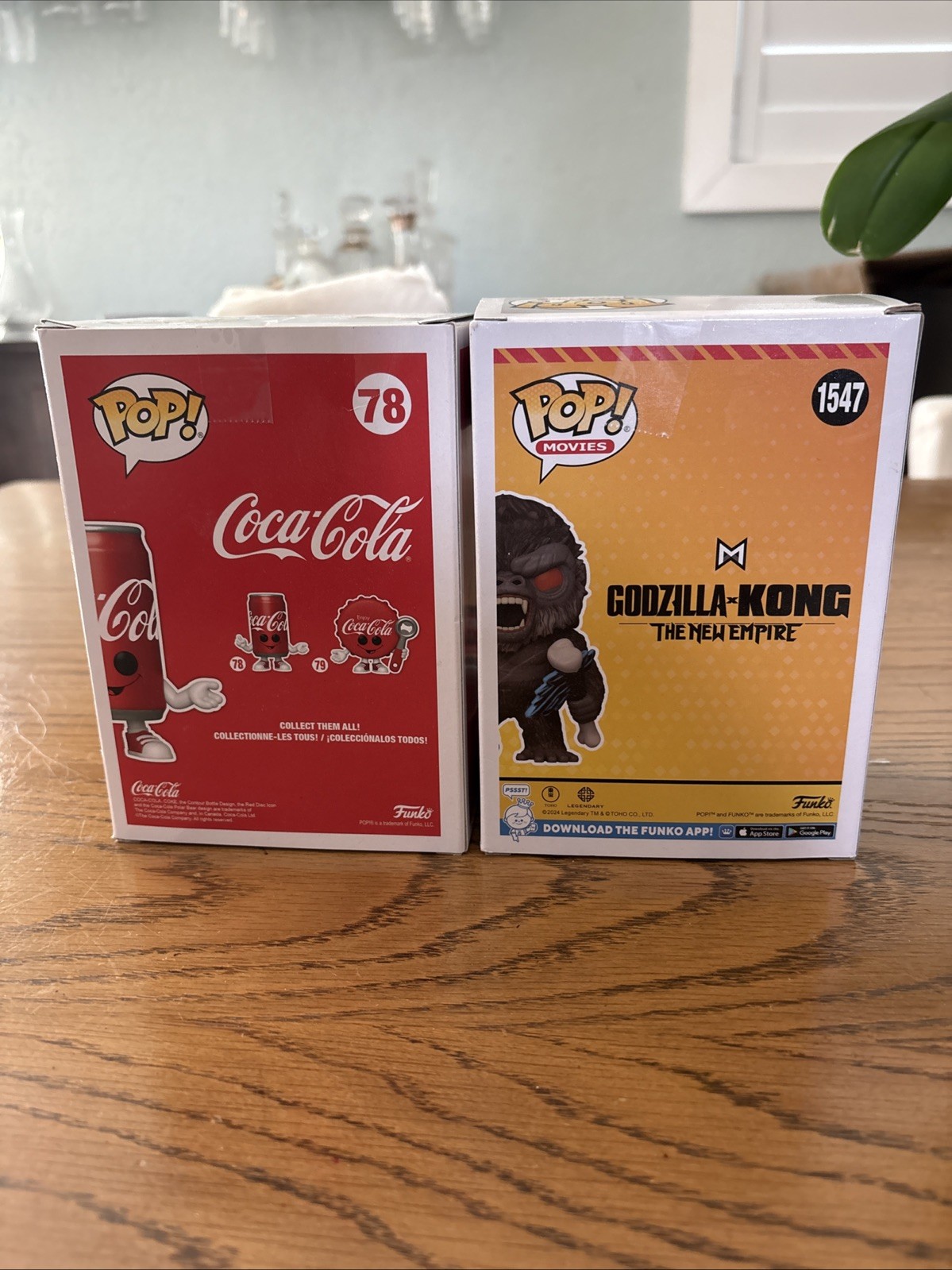 Funko Pop! Vinyl: Coca-Cola Coca-Cola and King Kong 2 Pack