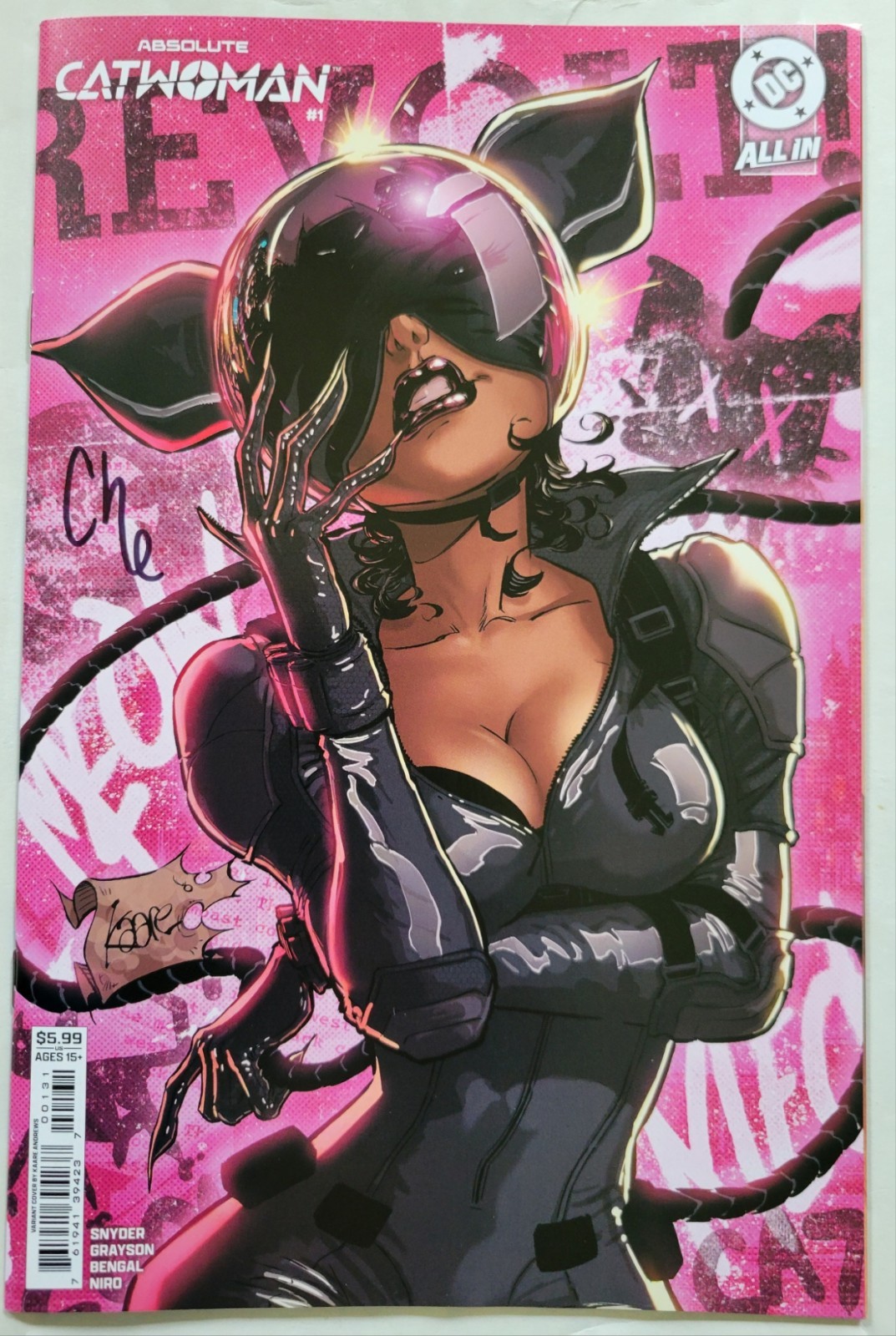 ABSOLUTE CATWOMAN #1 KAARE VARIANT SIGNED CHE GRAYSON + COA DC 2026 1ST PRINT NM