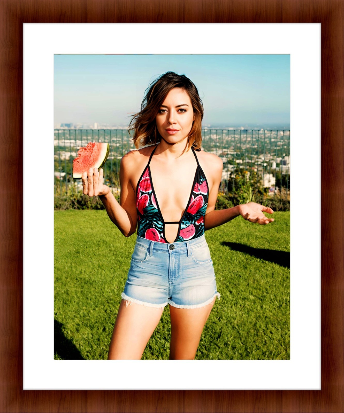Aubrey Plaza 8.5 x 11 Color Unframed Photograph Collectable Print
