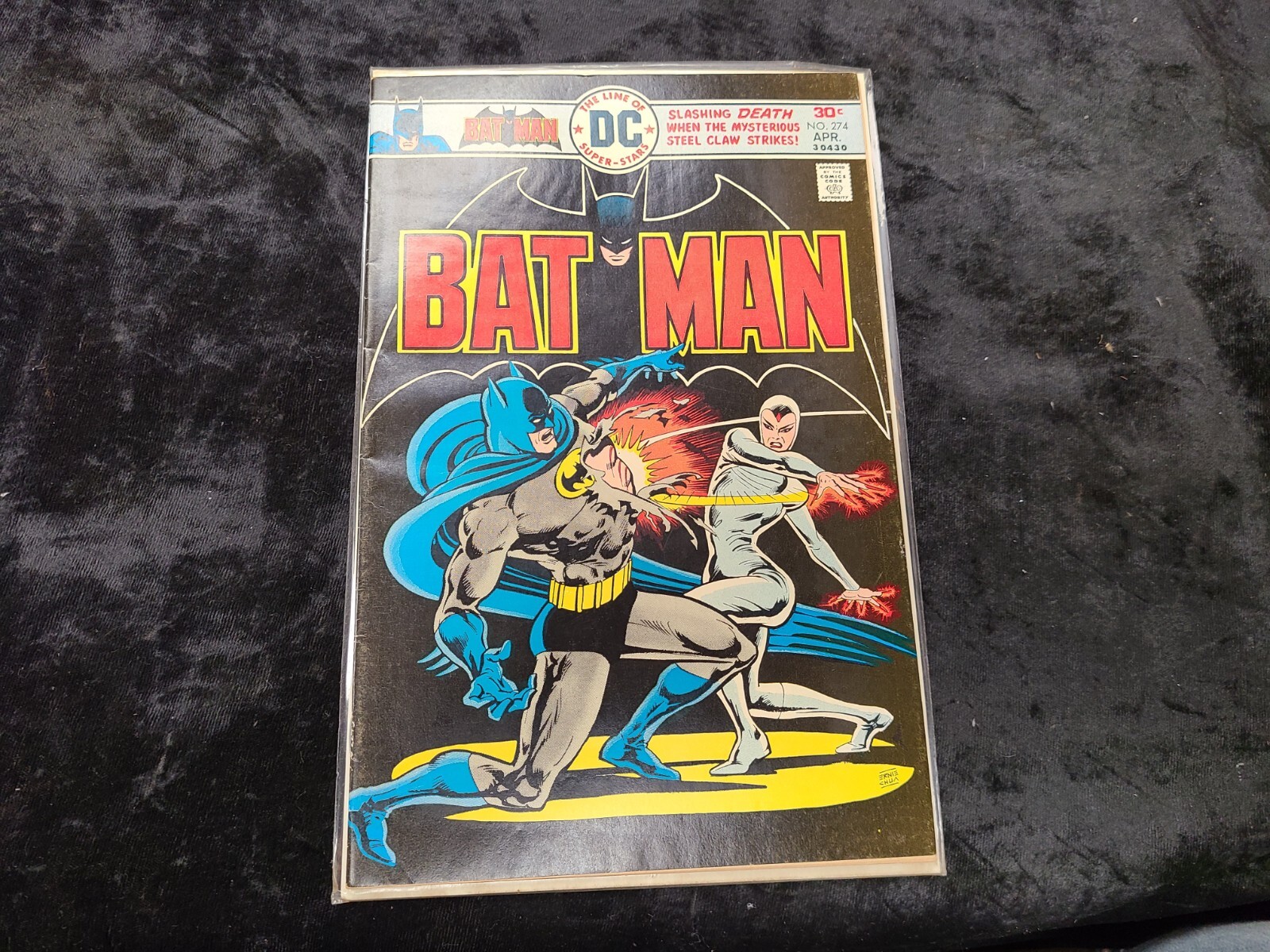 1976 Bronze DC BATMAN # 274 Comic Book Fine Range Steel Claw