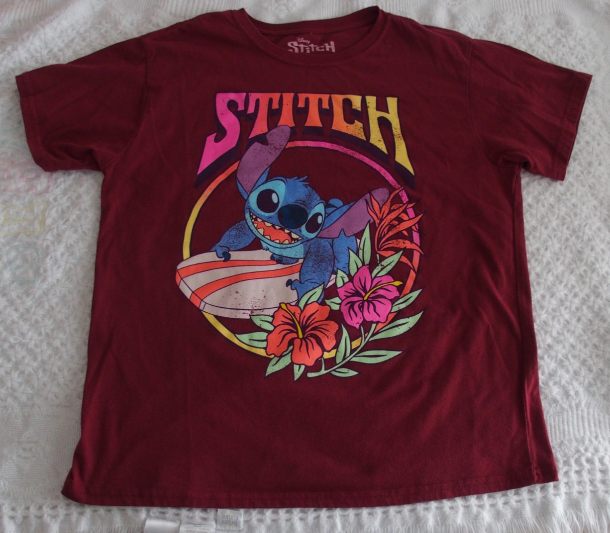 Disney Ladies L Large Stitch Shirt Women Teens VGUC maroon Lilo & short sleeve
