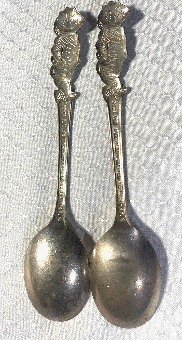 Set of 2 Vintage 1965 Kelloggs Tony the Tiger IS Internat’l Silver Plated Spoons