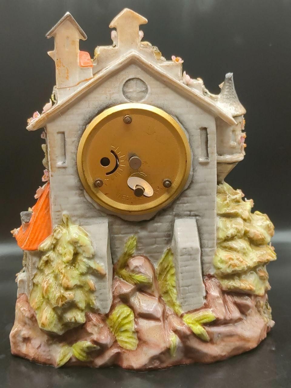 Vintage Thuringia Rudolstadt Porcelain Cottage Clock Mercedes Movement