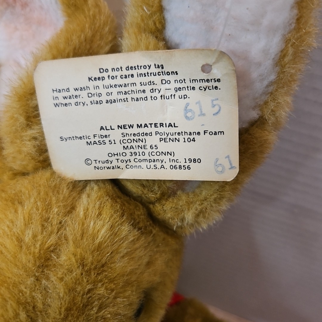 Vintage Coca-Cola Bunny Rabbit Made By Trudy Toys In 1980 – Washable NOS